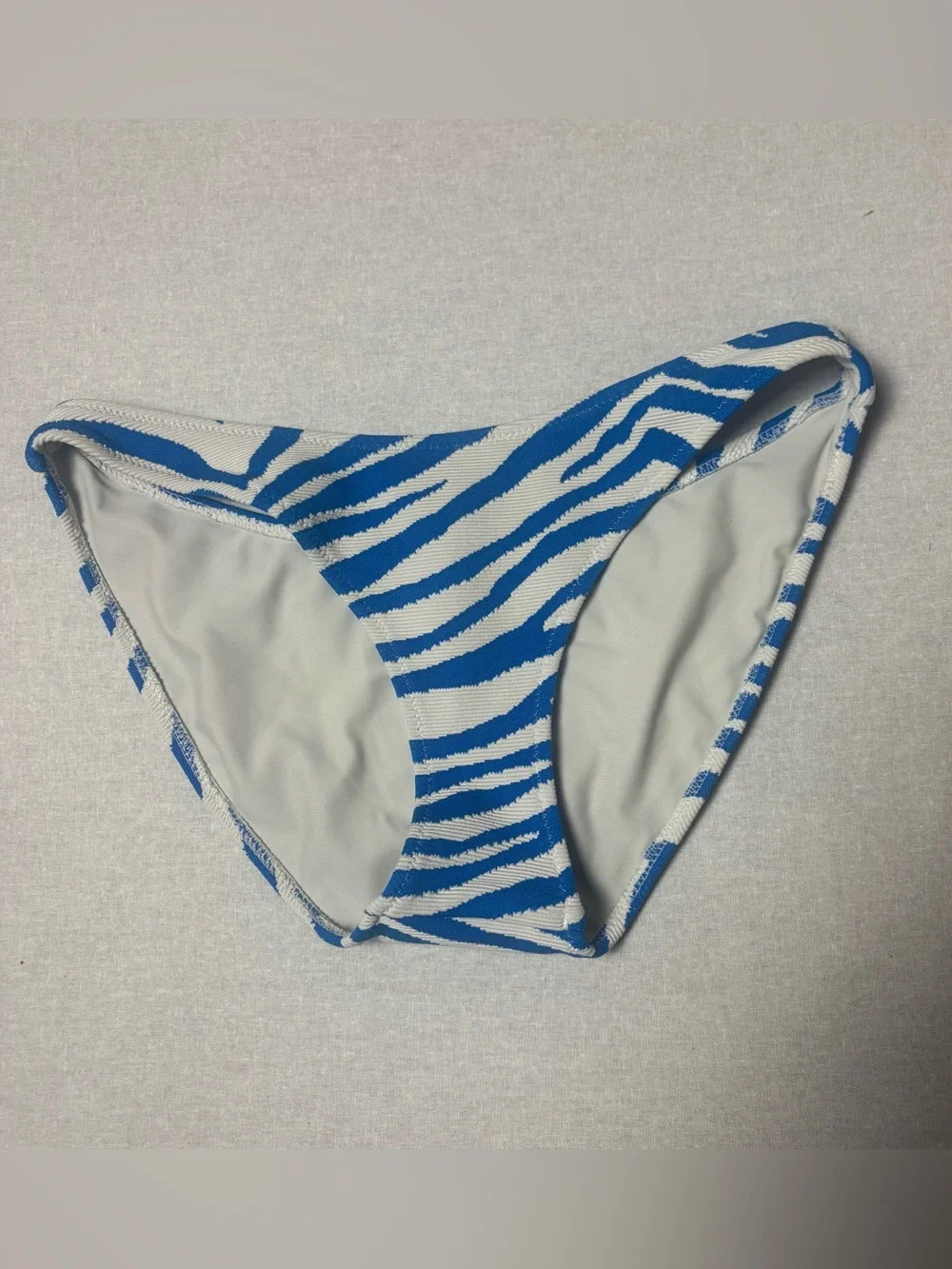 triangl swimwear Blue and White Zebra-Print Swim Bottoms Sizs XS